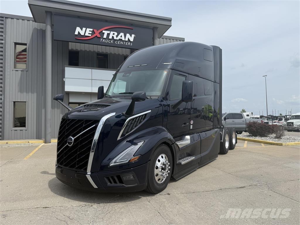 Volvo NEW VNL860 牵引车