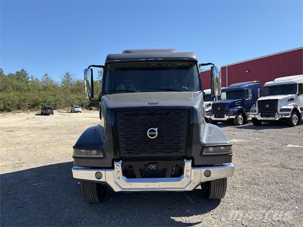Volvo VAH64600 工程吊钩车