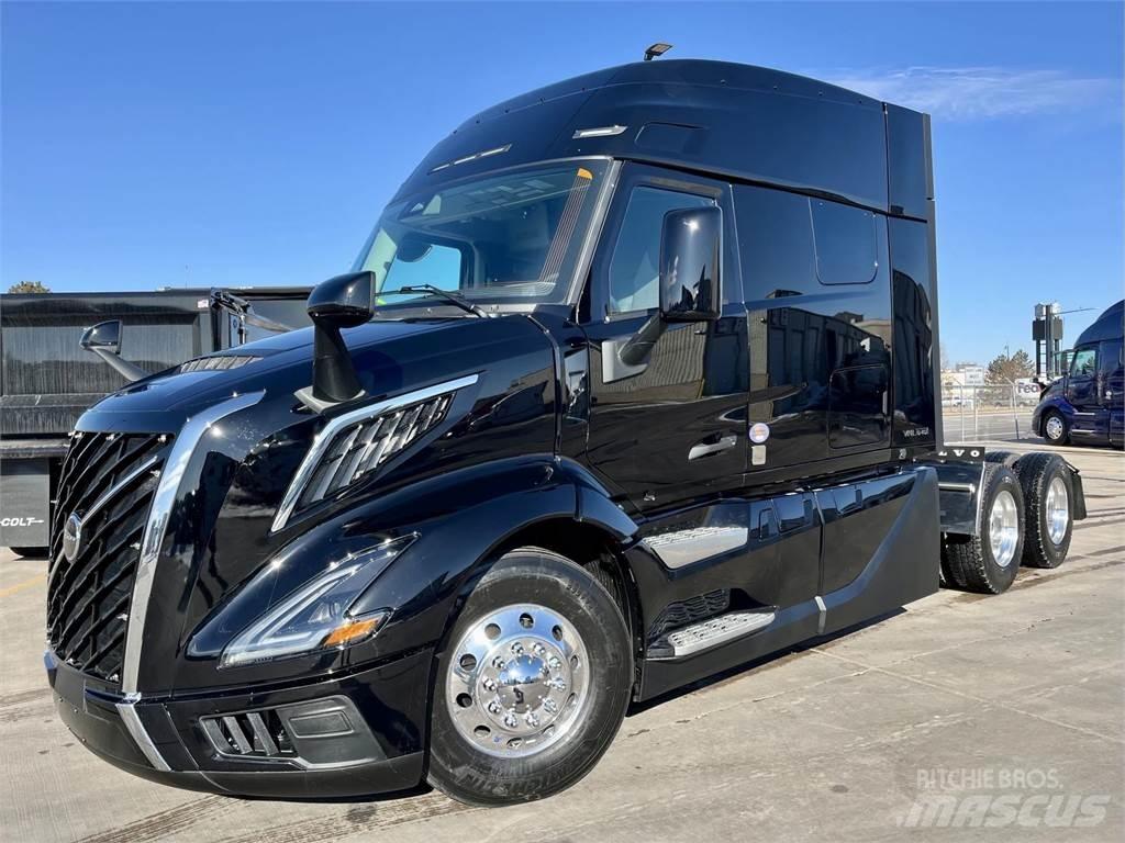 Volvo VNL64T640 牵引车