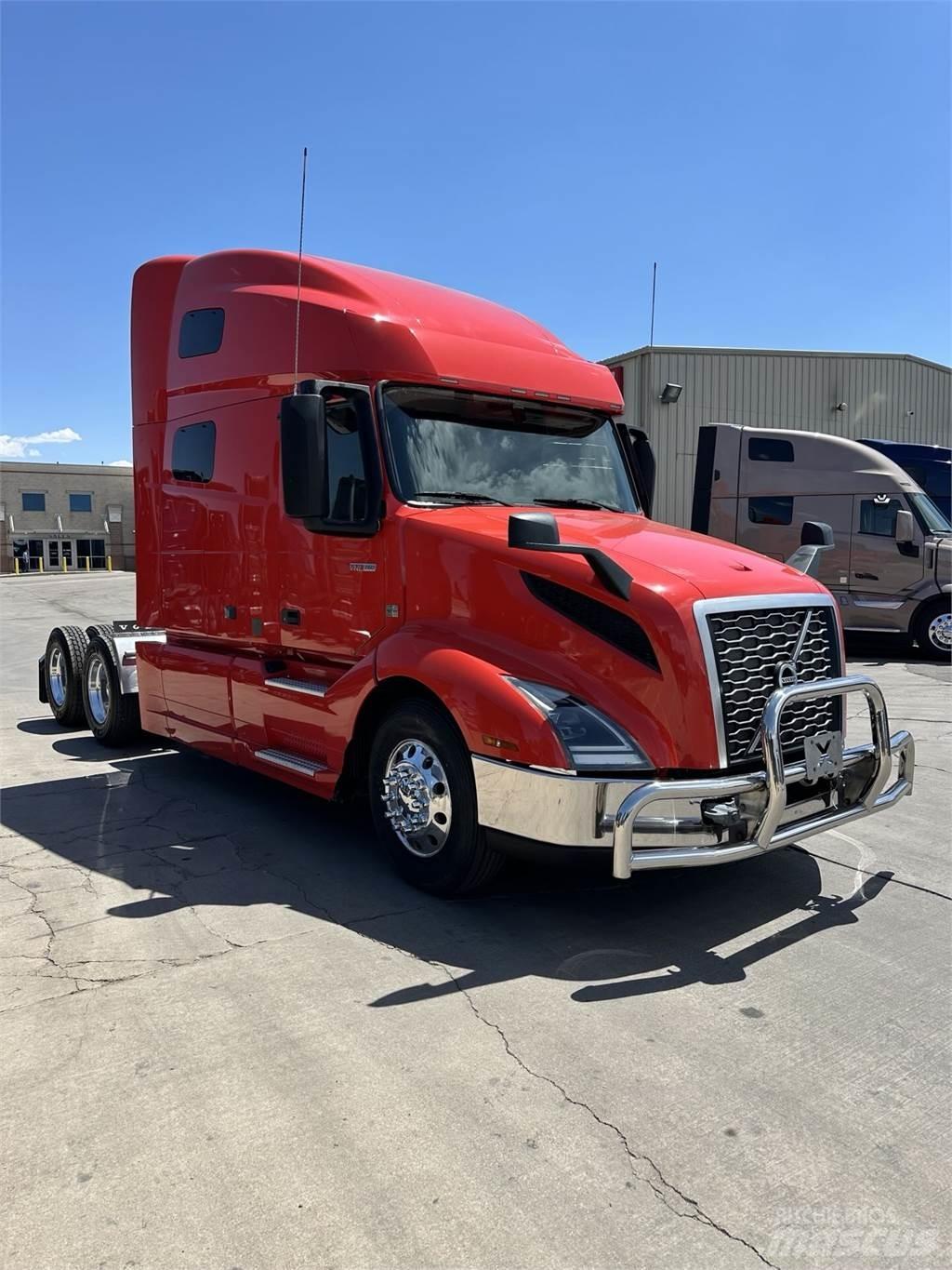 Volvo VNL64T760 牵引车