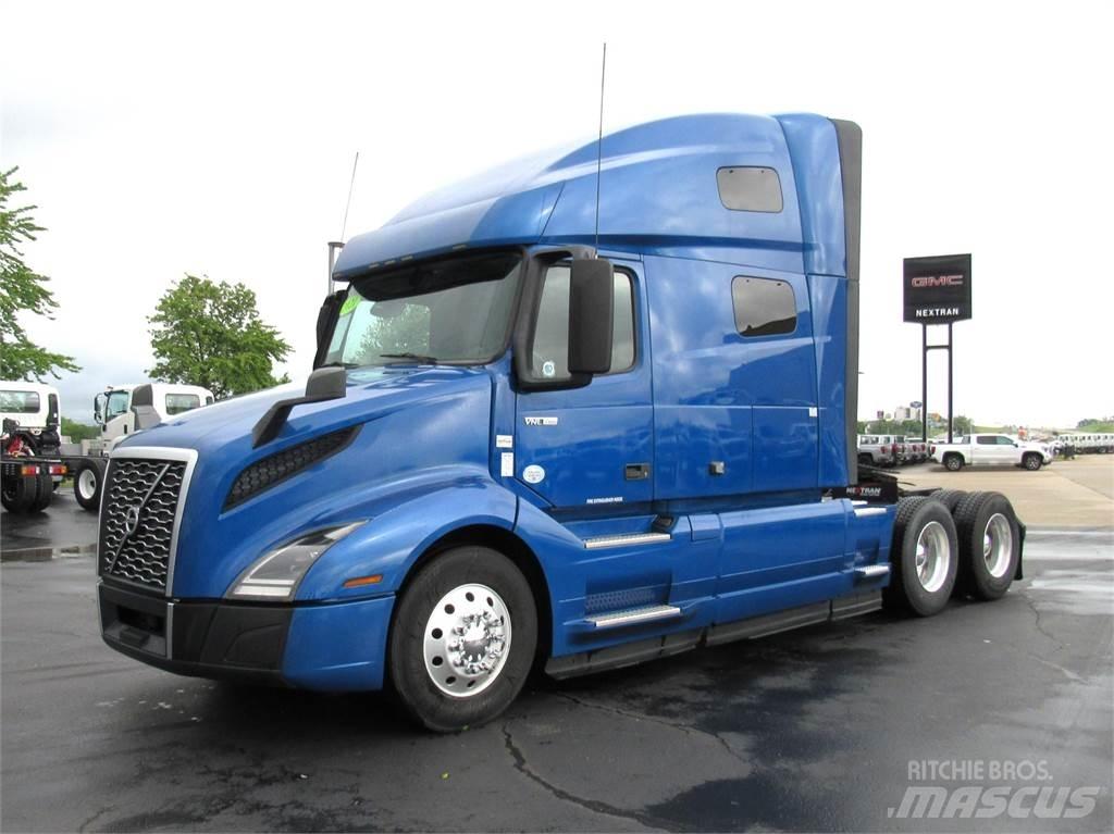Volvo VNL64T760 牵引车