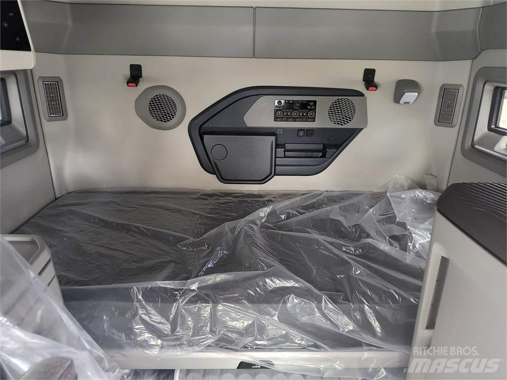 Volvo VNL64T860 牵引车