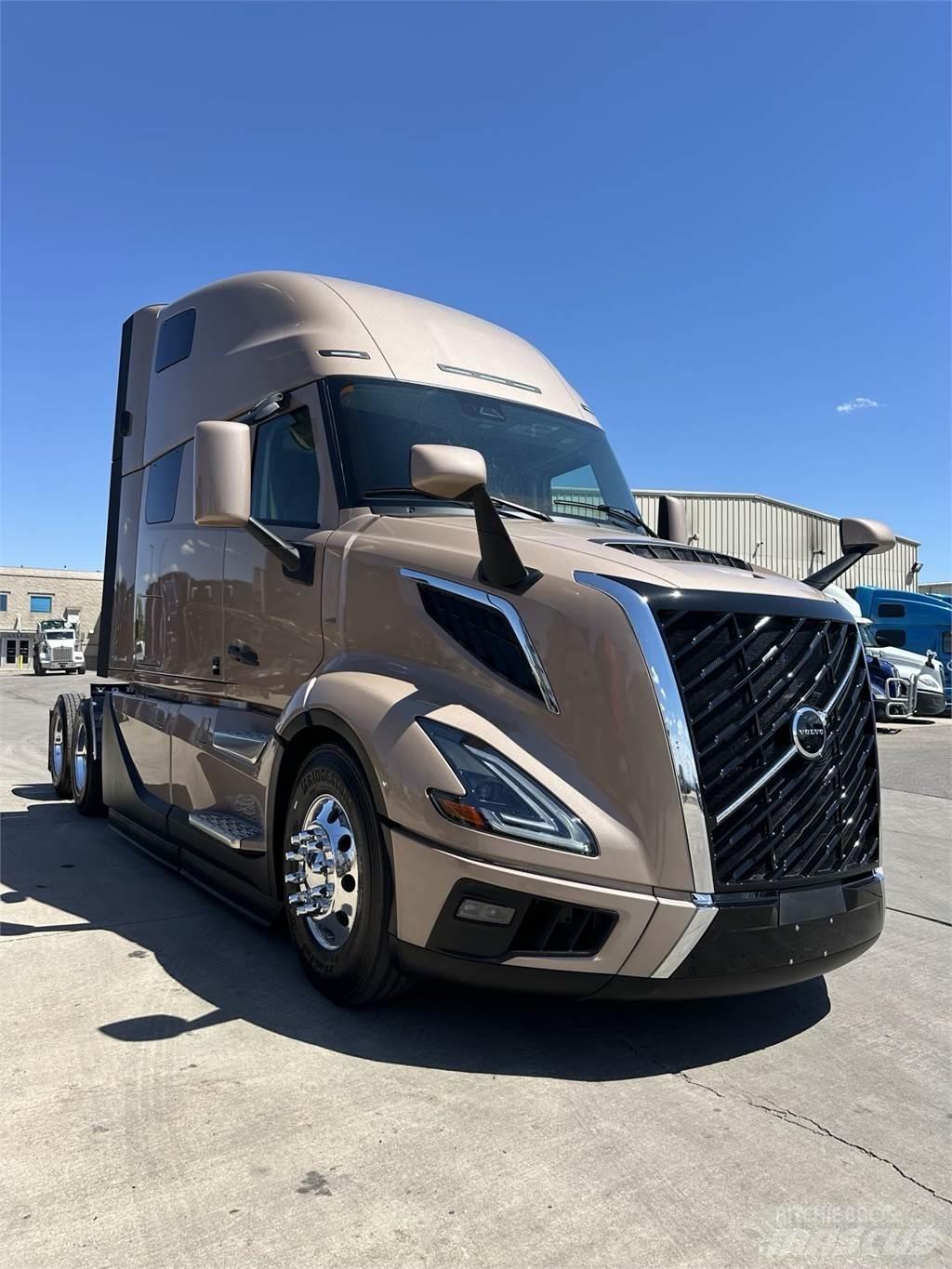 Volvo VNL64T860 牵引车