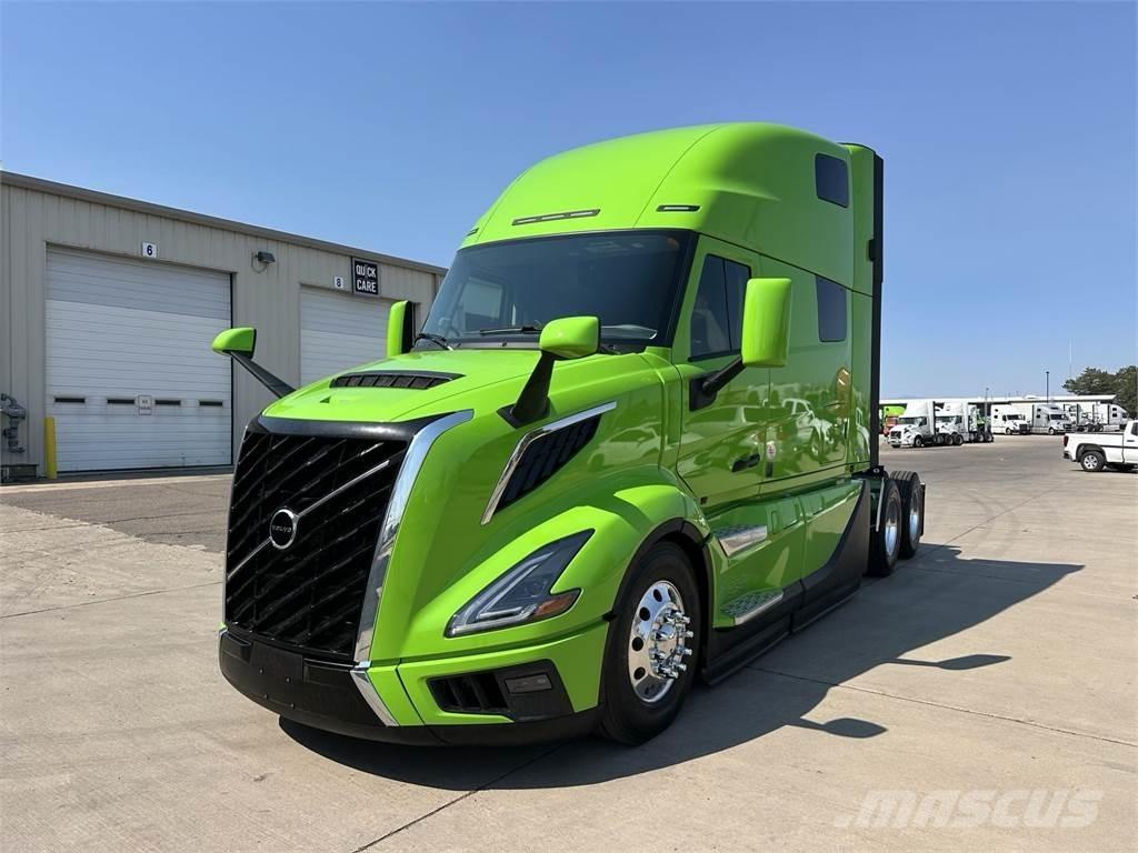 Volvo VNL64T860 牵引车