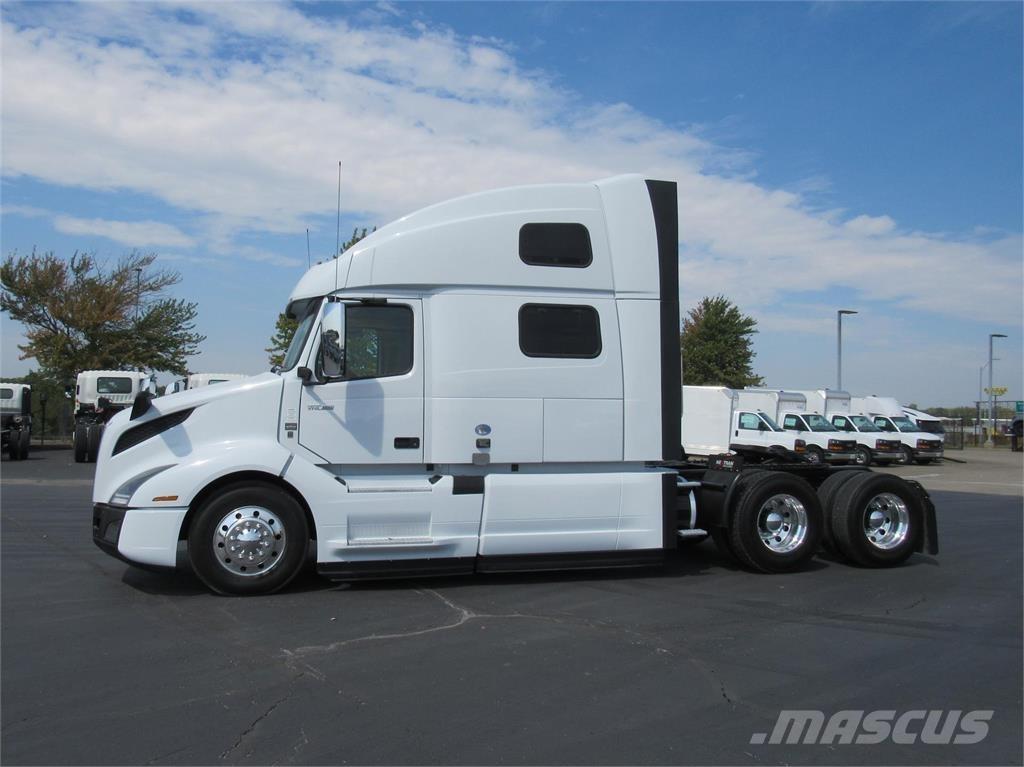 Volvo VNL64T860 牵引车