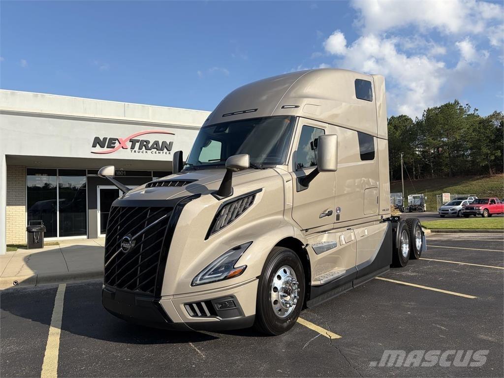 Volvo VNL64T860 牵引车