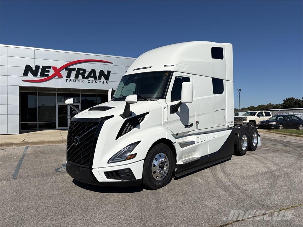 Volvo VNL64T860 牵引车