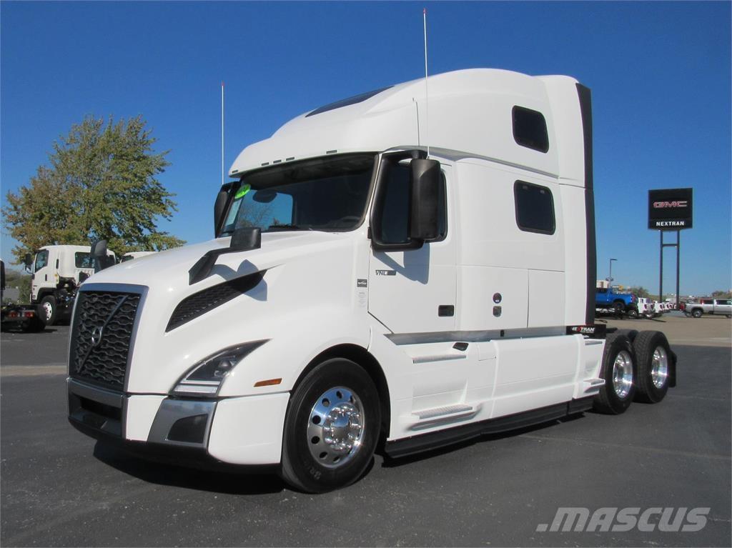 Volvo VNL64T860 牵引车