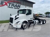Volvo VNR64T300 牵引车