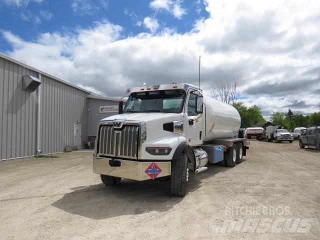Western Star 47X 牵引车