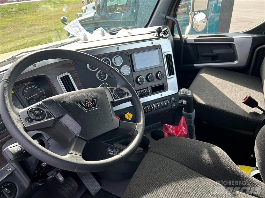 Western Star 49X 自卸式货车