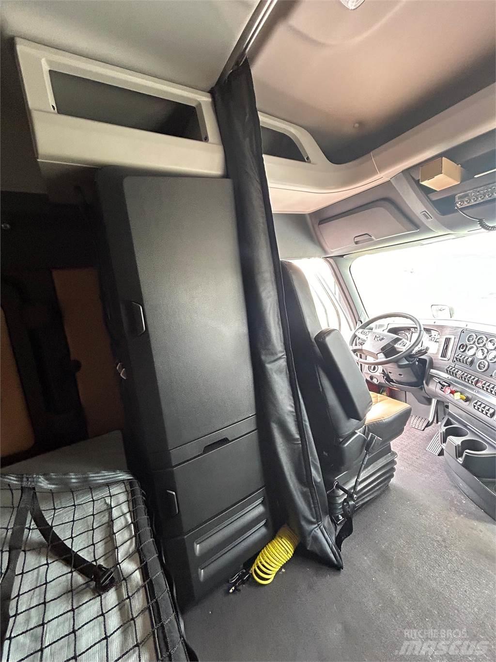Western Star 49X 牵引车