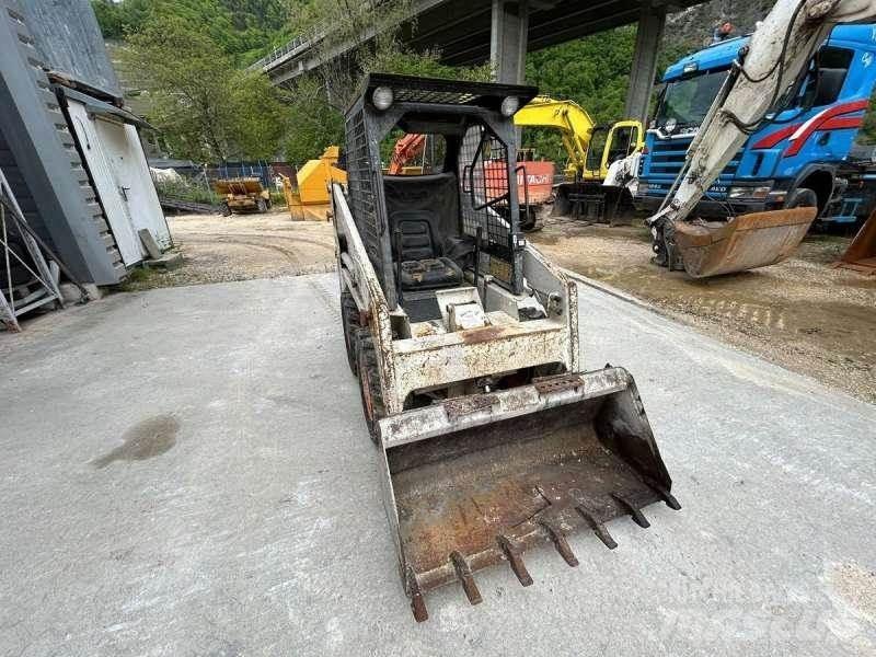 Bobcat 543 小型装载机