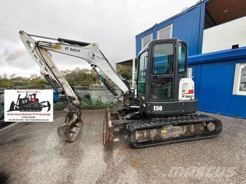 Bobcat E50 小型挖掘机