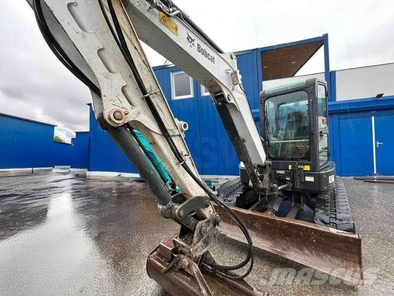 Bobcat E50 小型挖掘机