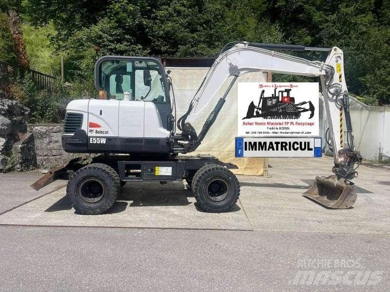 Bobcat E55W 轮式挖掘机