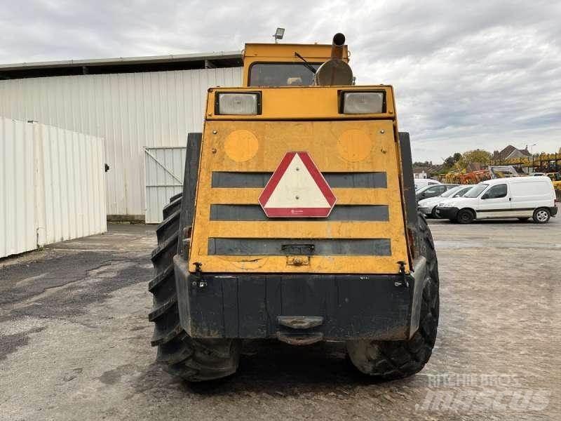 Bomag BW213D 土壤压实机