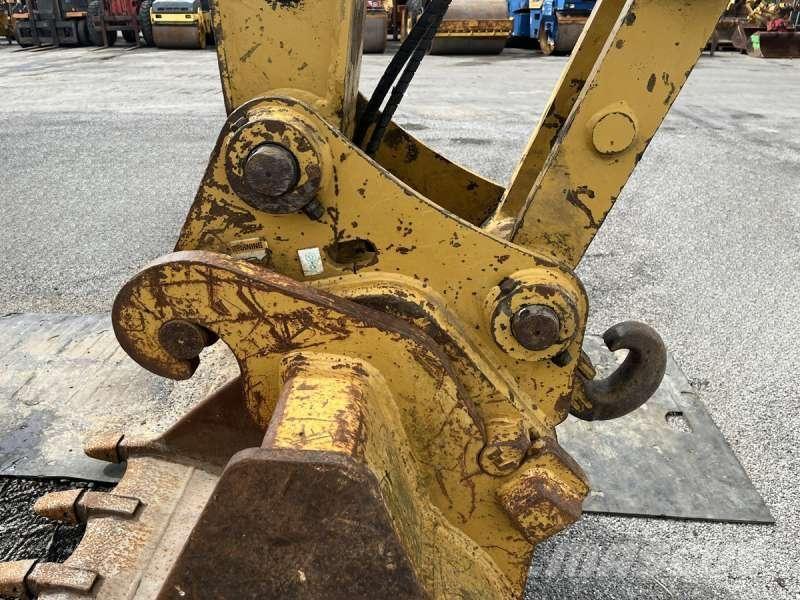 CAT 312CL 履带挖掘机