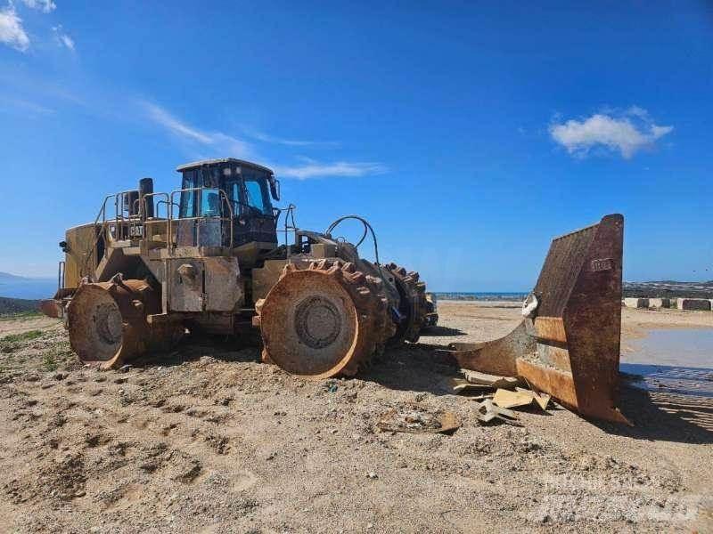CAT 836H 土壤压实机