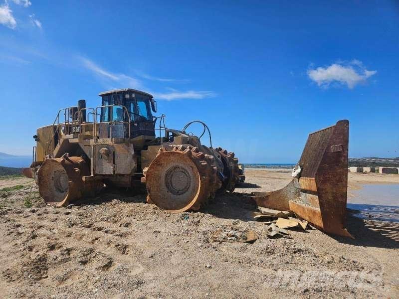 CAT 836H 土壤压实机