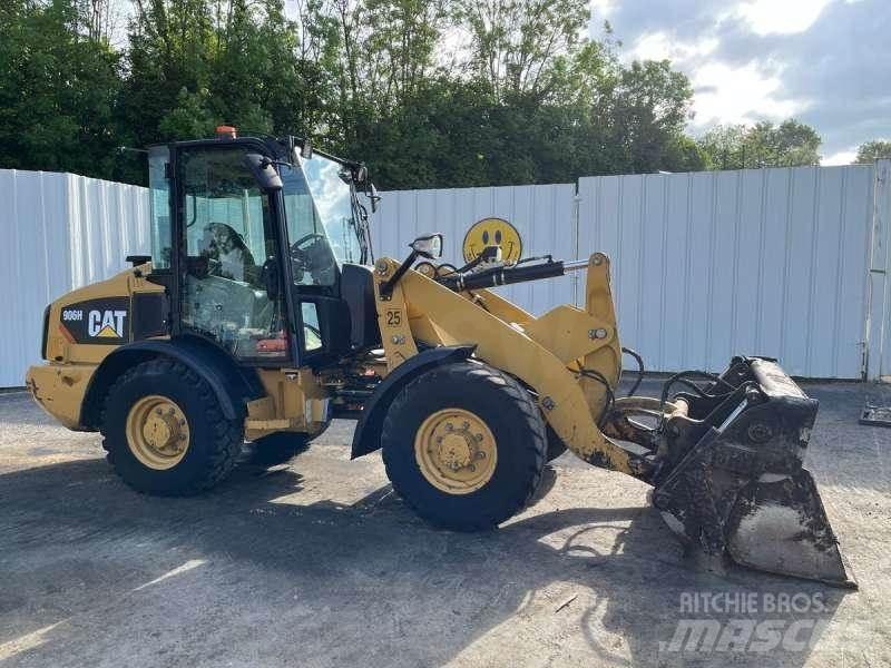 CAT 906H 小型装载机