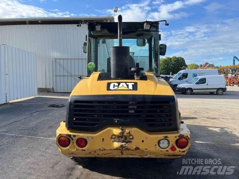 CAT 906H 小型装载机