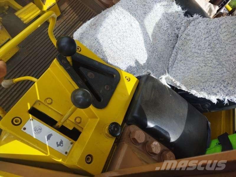 CAT 963 履带式装载机