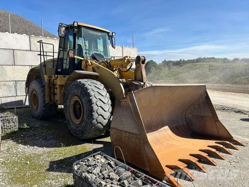 CAT 966G 轮式装载机