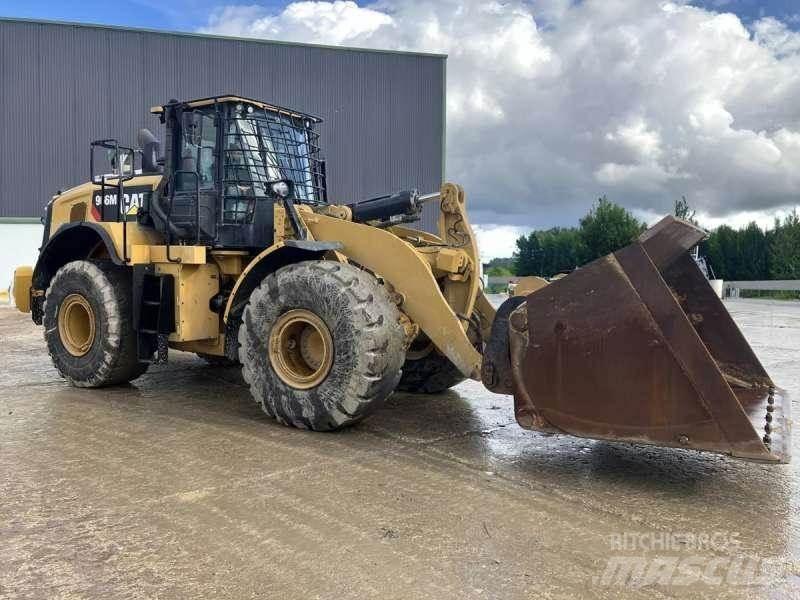 CAT 966M 轮式装载机