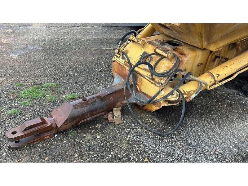 CAT D250B 自卸拖车