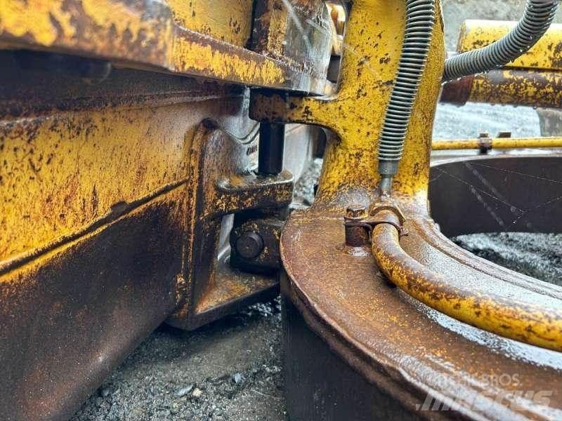CAT D4H LGP 履带式推土机
