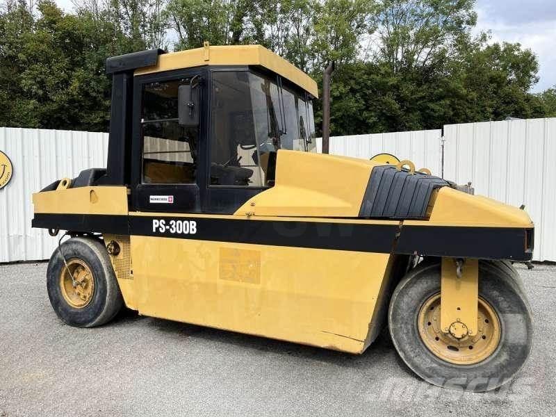 CAT PS300B 土壤压实机