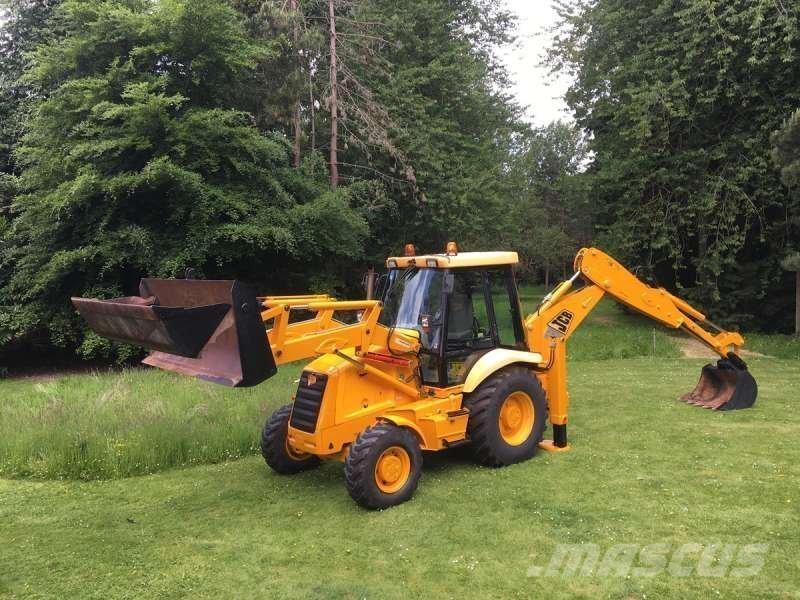 JCB 3CX 反铲装载机