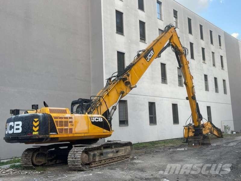 JCB JS360 组装挖掘机