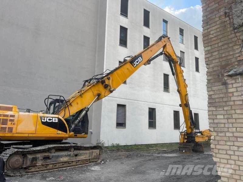JCB JS360 组装挖掘机