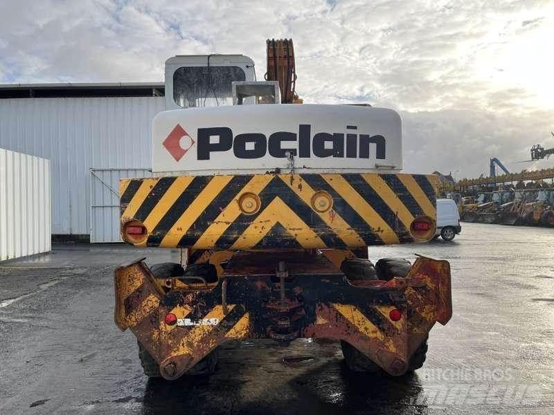Poclain P60 轮式挖掘机