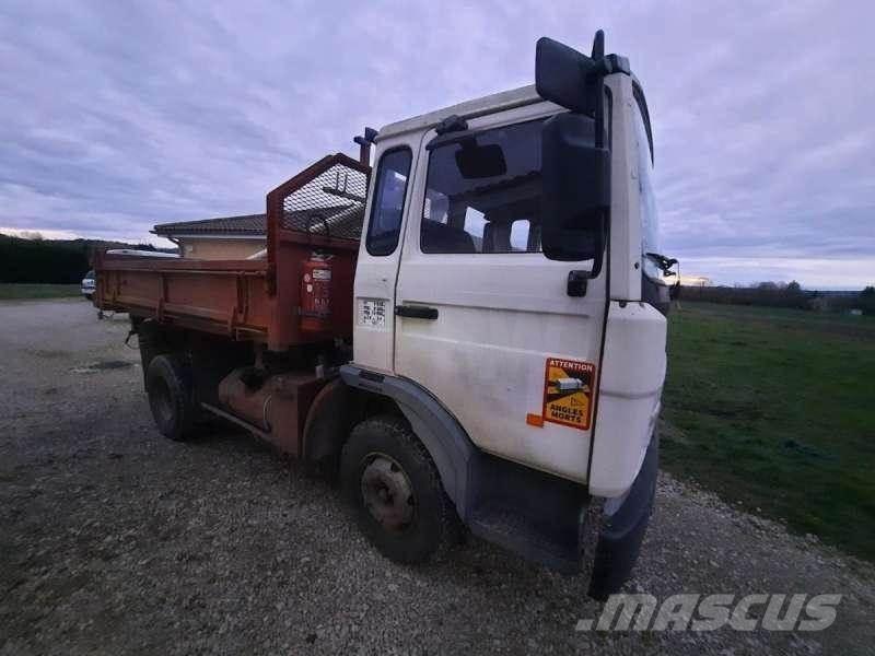 Renault 4X2 自卸式货车