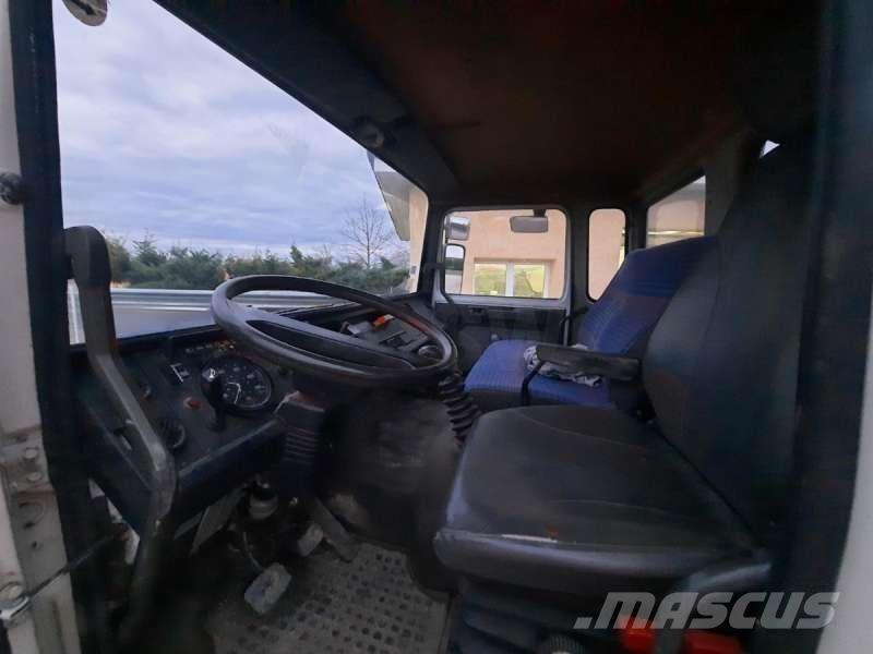 Renault 4X2 自卸式货车