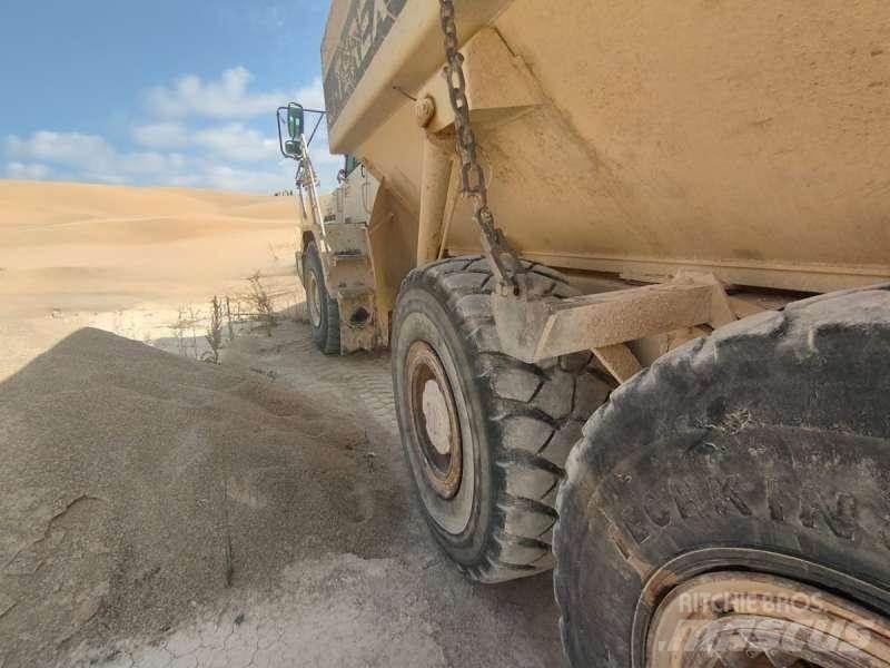 Terex TA30 铰接式自卸车