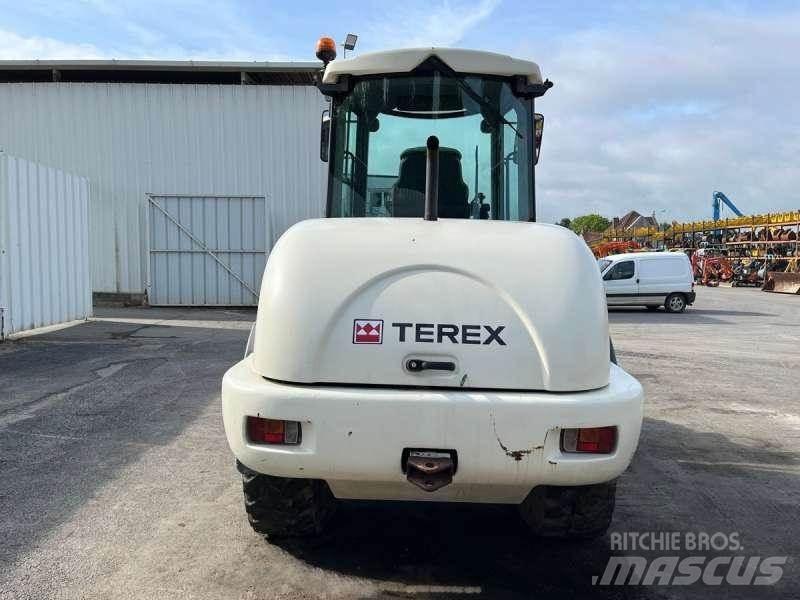Terex TL100 小型装载机