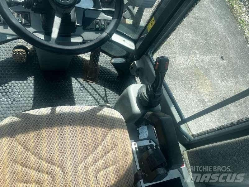 Terex TL70S 小型装载机