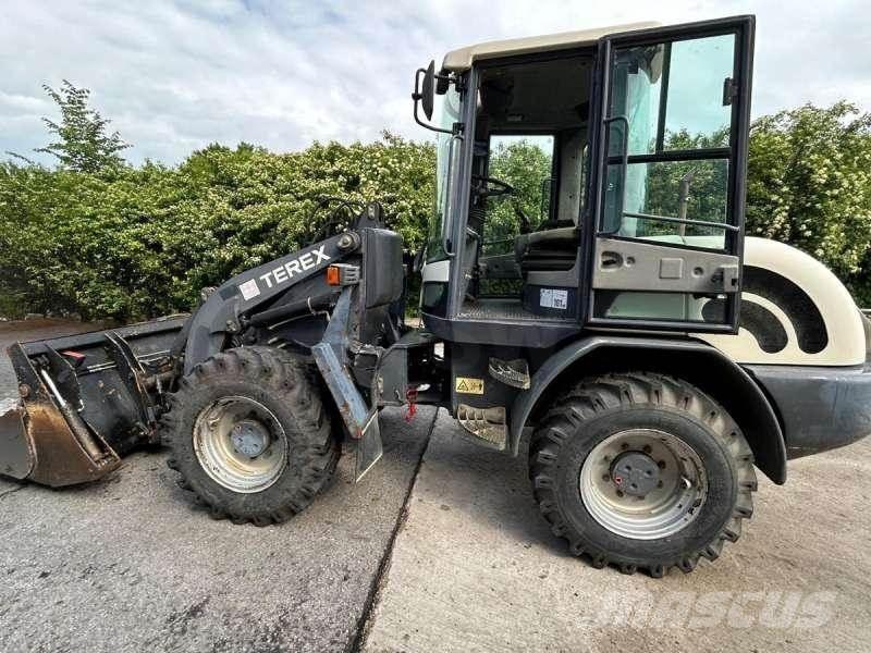 Terex TL70S 小型装载机