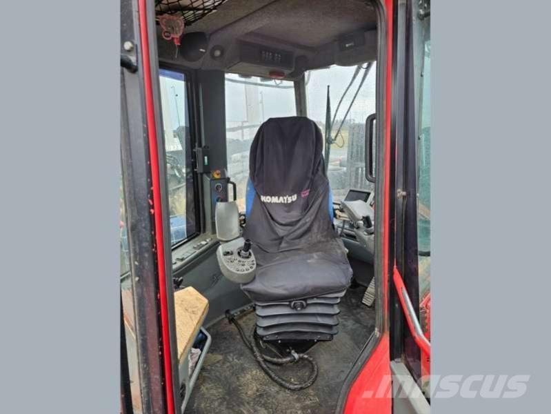 Valmet 840.4 林业拖拉机