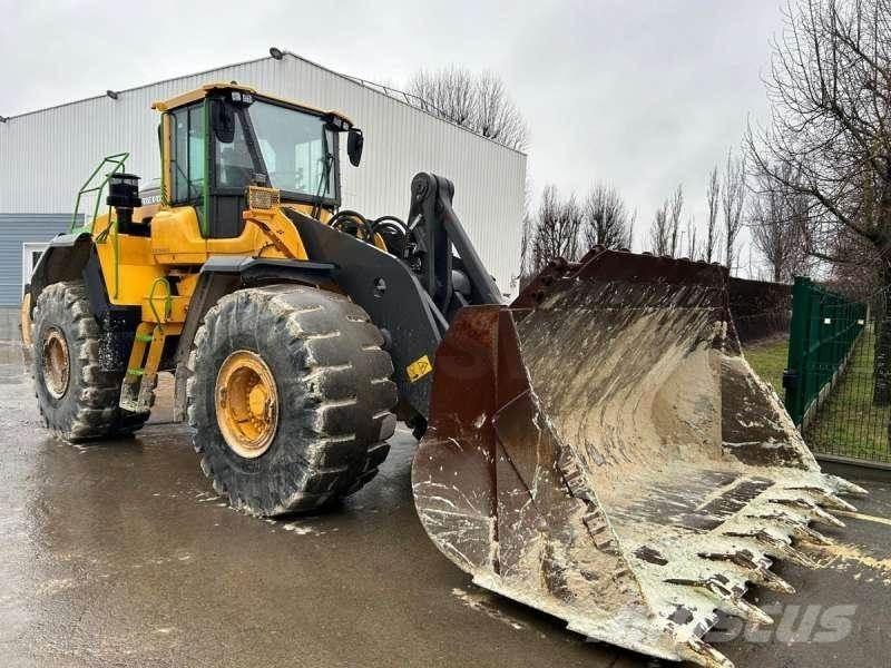 Volvo L220H 轮式装载机