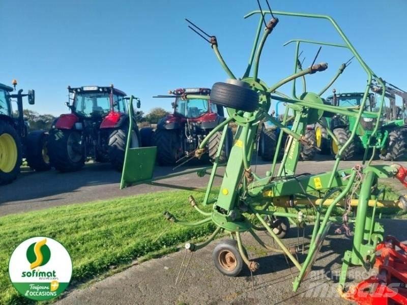 Krone KW550 犁耙和摊草机
