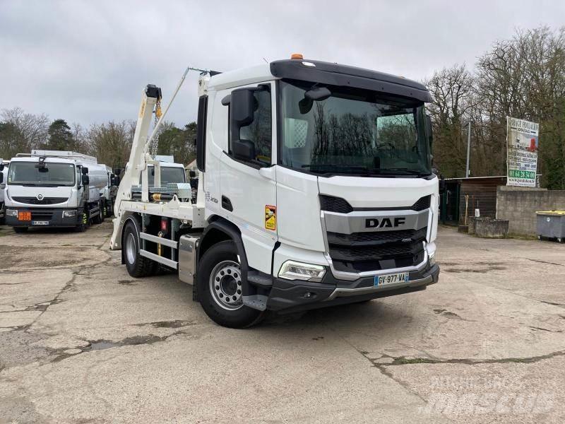 DAF XD 翻斗车
