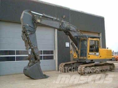 Åkerman EC230B 履带挖掘机