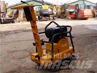 Benford BRF200 其他压路机