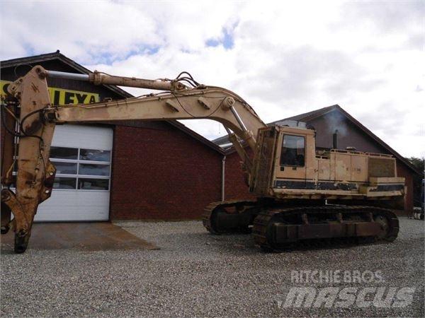 CAT 245B 履带挖掘机
