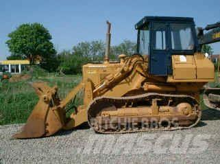 Komatsu D53S 履带式装载机